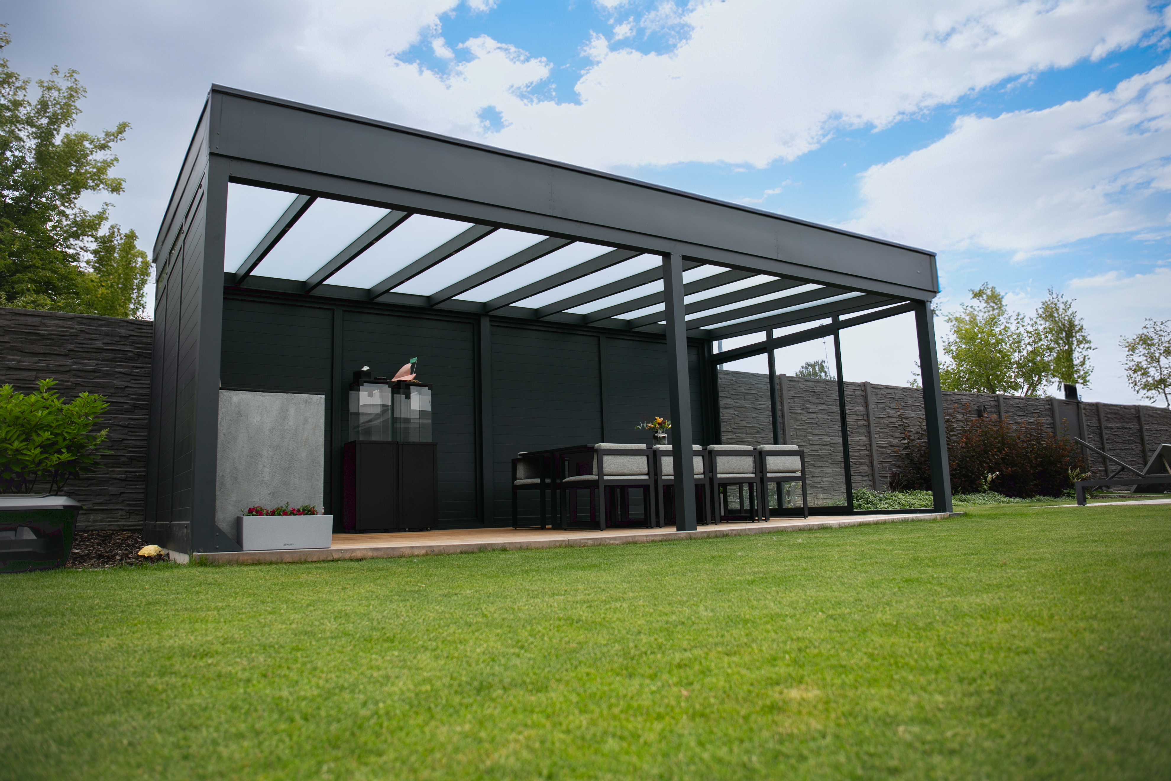 Pergola, garden pergolas and covered seating